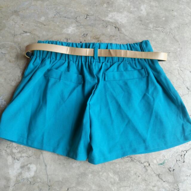 Shorts (Category: Shorts) located in Quezon City. Submitted by misspee (Listing ID 120672415, Image 2). Description: .