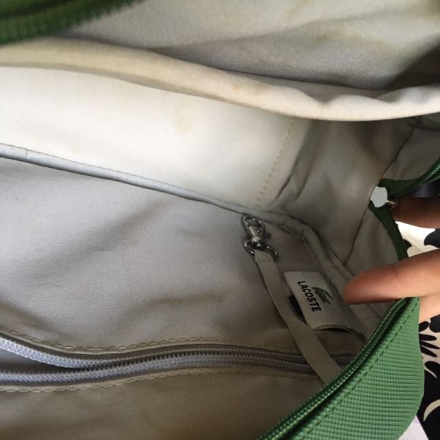 Authentic Lacoste Handbag From US (Category: Tote Bags) located in Quezon City. Submitted by raidmytreasures (Listing ID 120956785, Image 2). Description: .