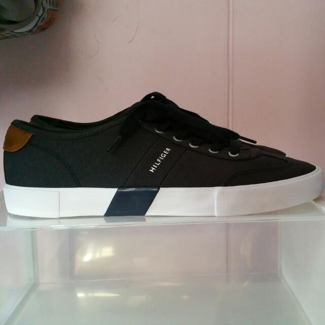 mens tommy hilfiger canvas shoes
