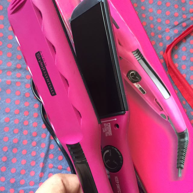AVON Wet and Dry Tourmaline Hair Straightener Beauty Personal Care Hair on Carousell