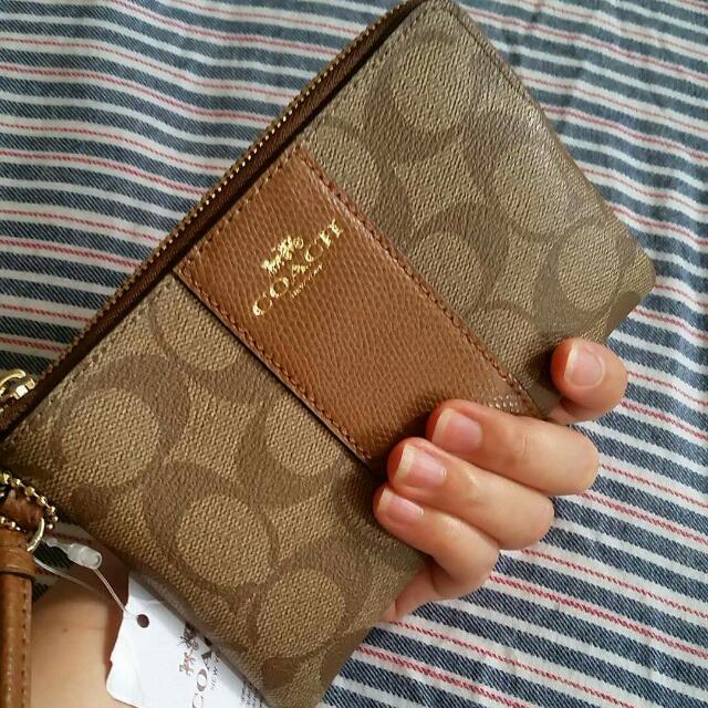 COACH Wristlet Pouch New Women s Fashion Bags Wallets