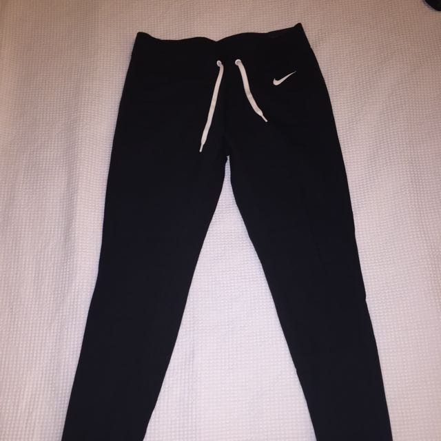 nike tight tracksuit