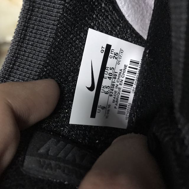RARE AUTH NIKE AIR VAPORMAX FLYKNIT X COMME DES GARCONS CDG Men s Fashion Footwear Sneakers on Carousell
