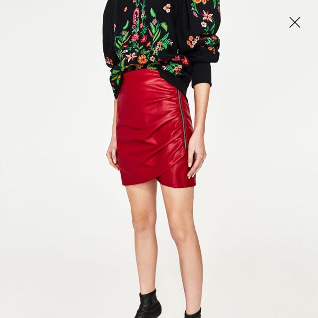 red leather mini skirt zara