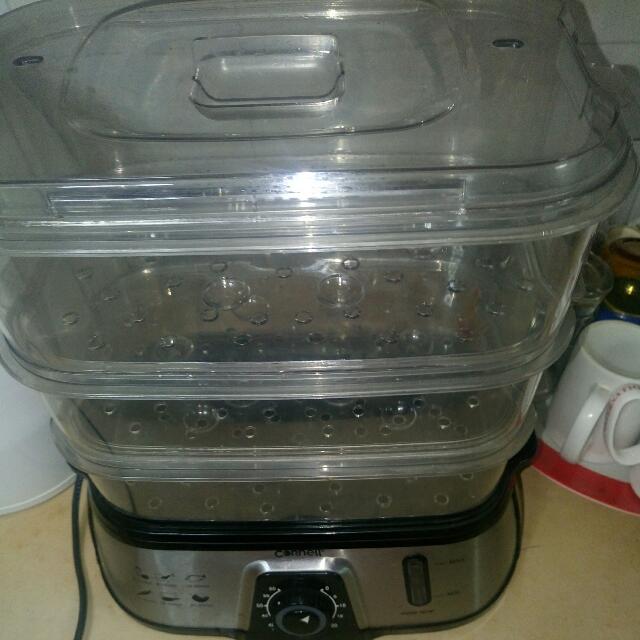 Steamer (Category: Irons & Steamers) located in Singapore. Submitted by ewendy_li (Listing ID 120989650, Image 3). Description: .