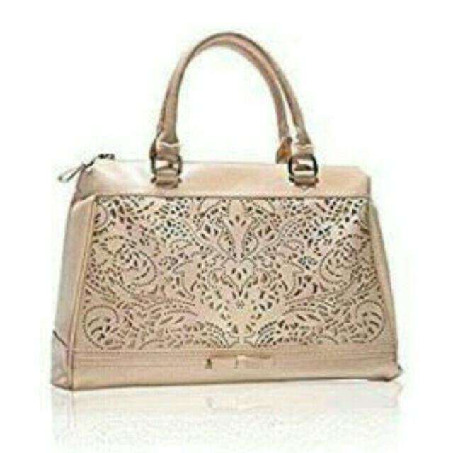 oriflame new bags