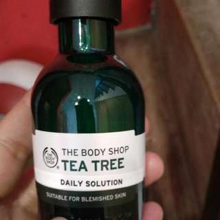 The Body Shop Tea Tree Daily Solution Serum