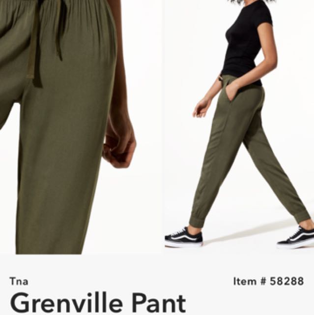 Aritzia \