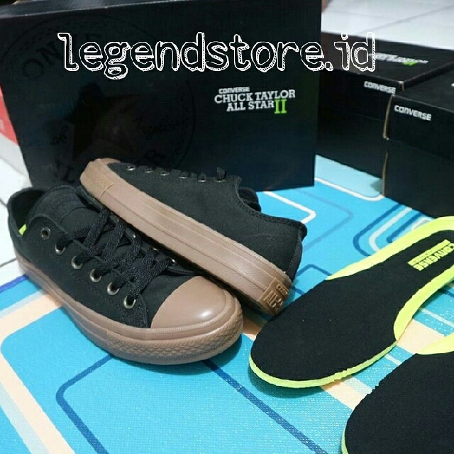chuck taylor 2 low