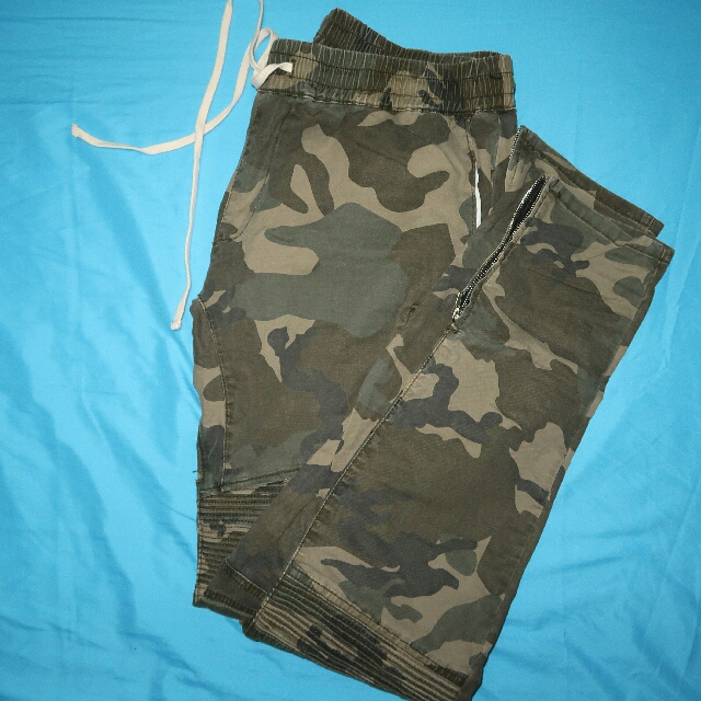 pacsun drop skinny camo cargo jogger pants