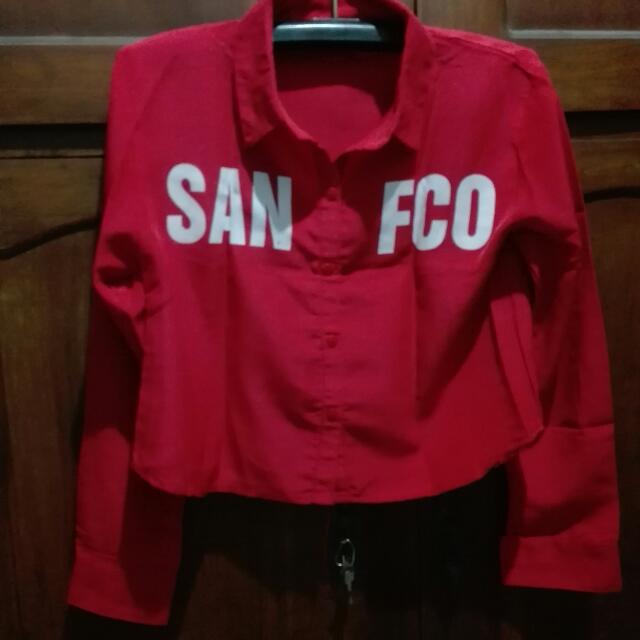 Kemeja Setengah Badan Fesyen Wanita Pakaian Wanita Atasan Di Carousell Cairan putih menetes dari daun telinga, juga poni rambutnya. kemeja setengah badan