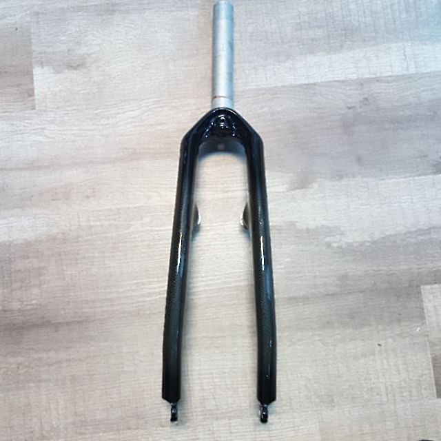 Carbon fork mtb 26 v brake online
