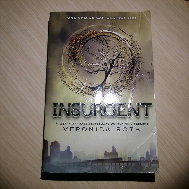 Novel Insurgent By Veronica Roth Books Stationery Books On