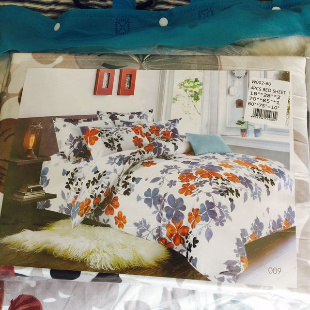 Thin Comforter Set On Carousell