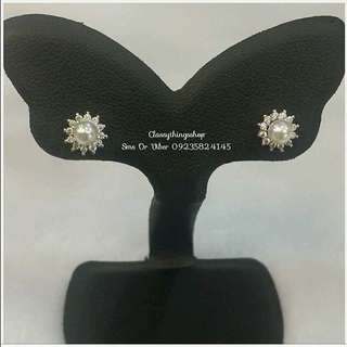 Mini Pearl Diamond Crown Earrings