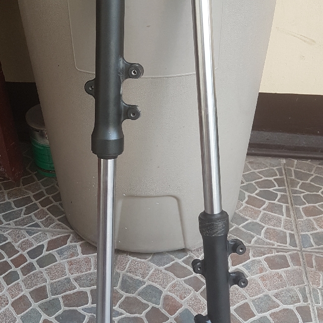 Kawasaki fury 125 front shock top