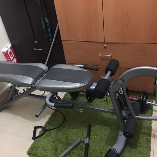 gym bench, Sports, Sports & Games Equipment on Carousell