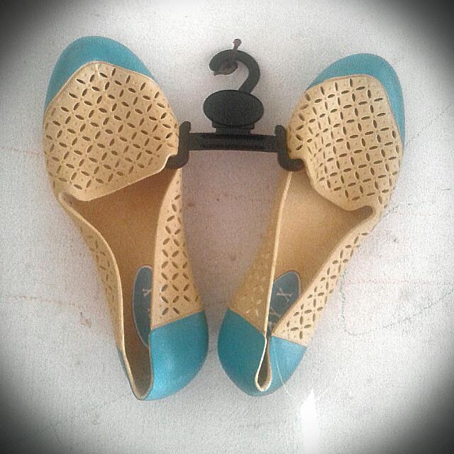 Sepatu Karet Wanita Olshop Fashion Olshop Wanita Di Carousell