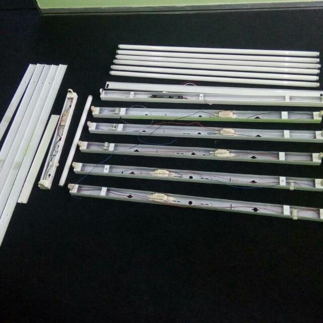Lampu Kalimantang Panjang 6 Set Percuma 1 Set Pendek Home Furniture Others On Carousell