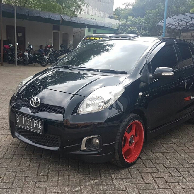 Mobil Toyota Yaris Over Credit Cars Cars For Sale On Carousell