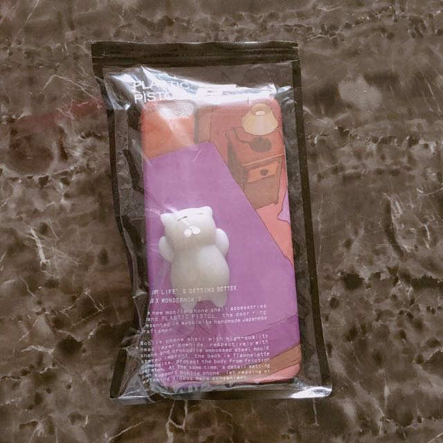 squishy Case (Category: Other Mobile & Gadget Accessories) located in Singapore. Submitted by byuntako (Listing ID 121624899, Image 2). Description: .