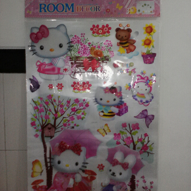 Download 730 Koleksi Gambar Hello Kitty Di Dinding Terbaik 