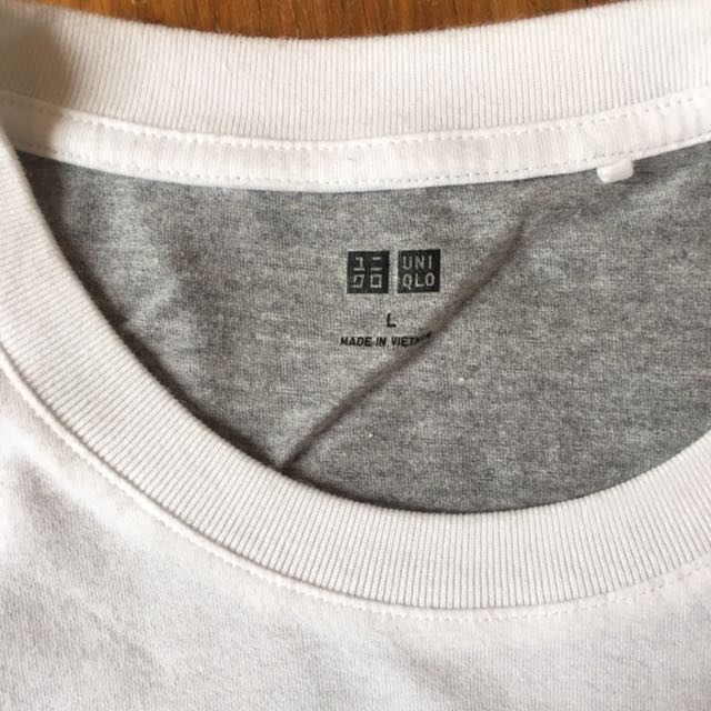 UNIQLO Round Neck Shirt (Category: Tshirts & Polo Shirts ) located in Quezon City. Submitted by apec.ph (Listing ID 121631546, Image 2). Description: .