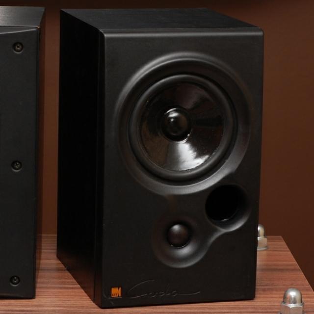 Kef hotsell coda 7