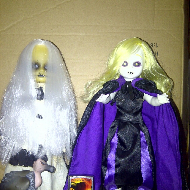 living dead dolls