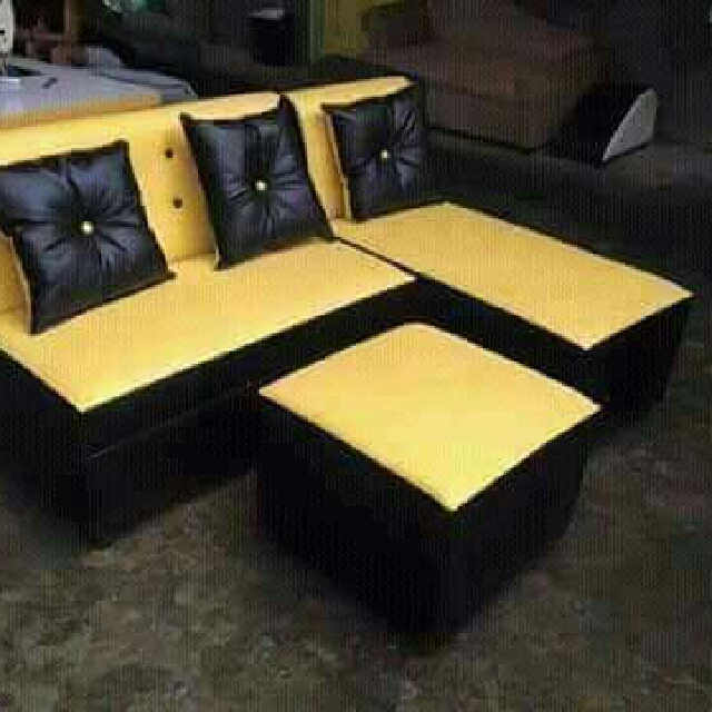MADE TO ORDER SOFA (Category: Sofas) located in San Mateo. Submitted by krisna.jimenez (Listing ID 121817895, Image 2). Description: .