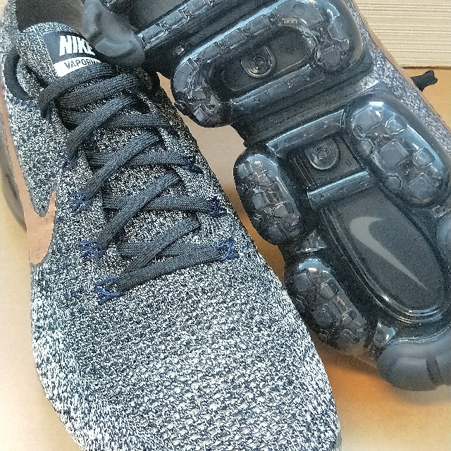 Nike Air VaporMax Flyknit Black Metallic Red Bronze