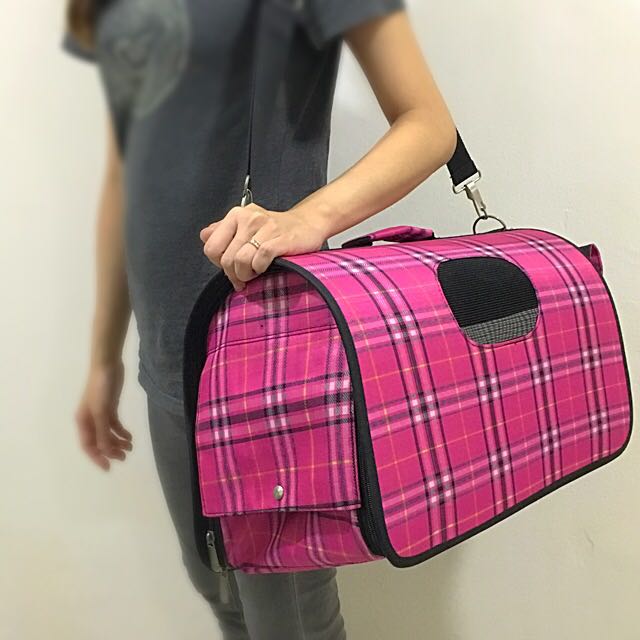 Pets Carried Bag, Pet Supplies, Homes & Other Pet Accessories on Carousell