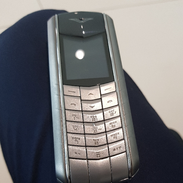 Vertu Ascent Original Hp Mobile Phone Telepon Seluler Tablet Lainnya Di Carousell