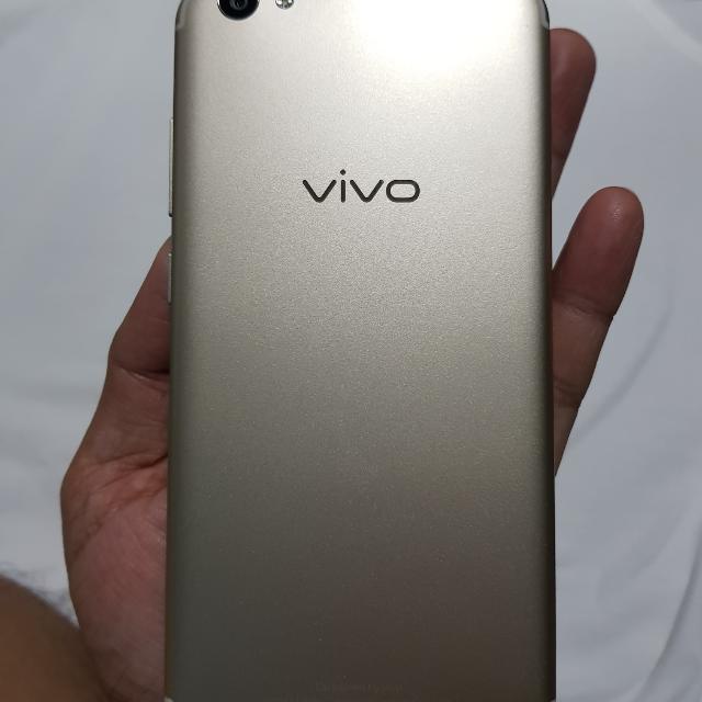 vivo v5s