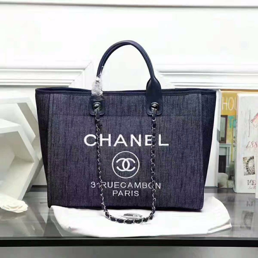 CHANEL 布袋- Chanel 2.55 Chain Bag, 名牌, 手袋及銀包- Carousell