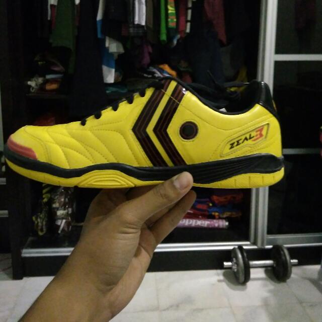 KOOL ZEAL 3 FUTSAL