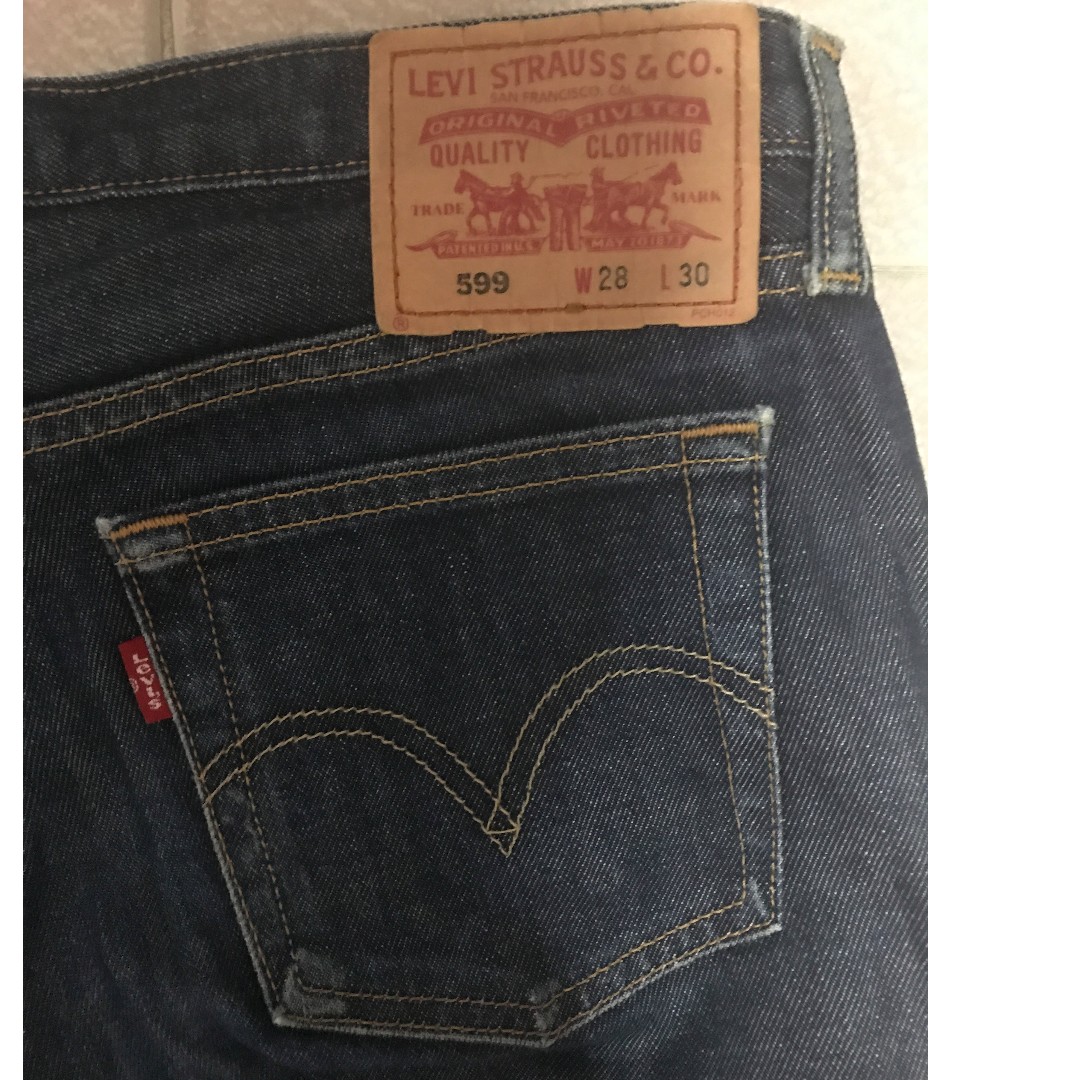 LEVI Hipster Jean on Carousell