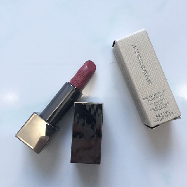 Preloved Burberry Kisses Lipstick Sepia No.85 Kesehatan Kecantikan Rias Wajah di Carousell