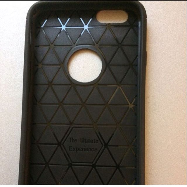 Shockproof Case (Category: Cases & Covers) located in Kuala Lumpur. Submitted by juaaaaa (Listing ID 122042283, Image 3). Description: phone 5-7+ except 5c Carbon fibre soft TPU RM25.00 including postage Preorder 2-3 weeks.