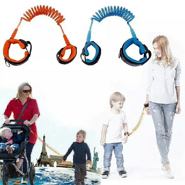 Child sales safety bracelet