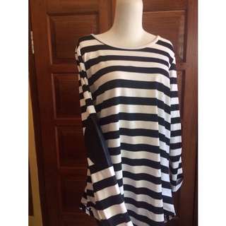 striped top