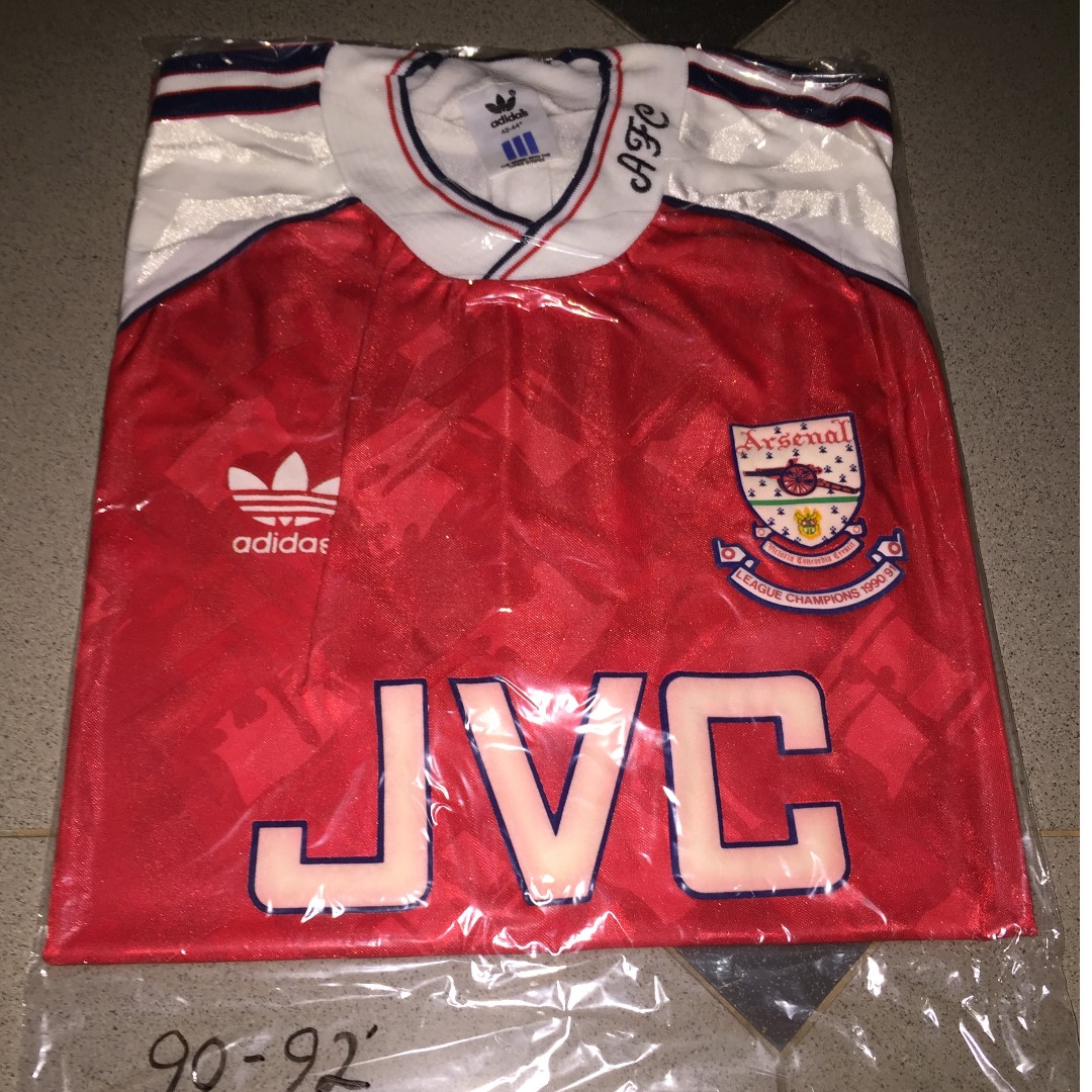 Arsenal Home Kit 1990-92, Men's Fashion, Activewear on Carousell