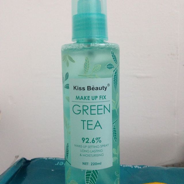 Kiss Beauty Green Tea Fixing Spray