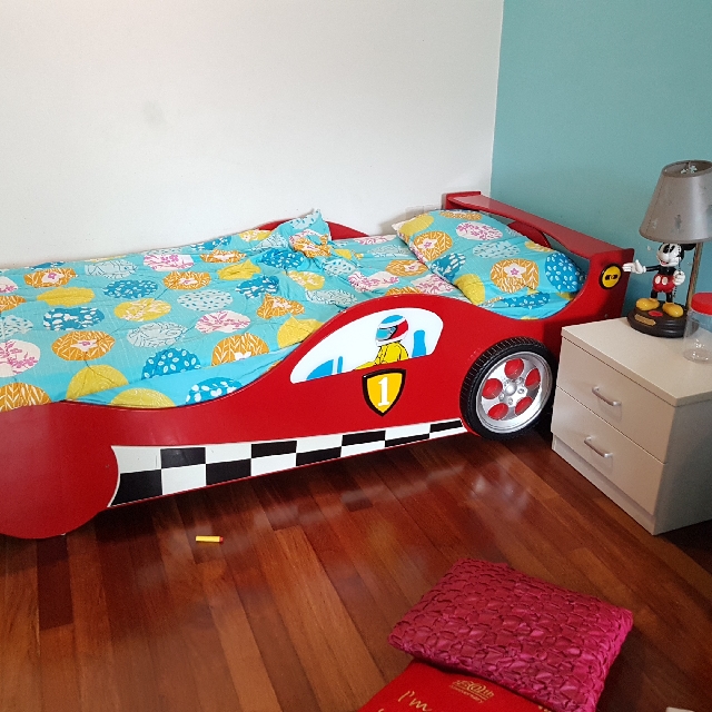 Single Racing Car Bed/Mattress, Furniture & Home Living, Furniture, Bed