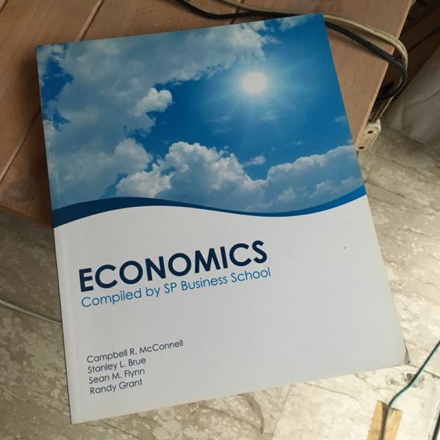 Economic Textbook Singapore Polytechnic, Hobbies & Toys, Books