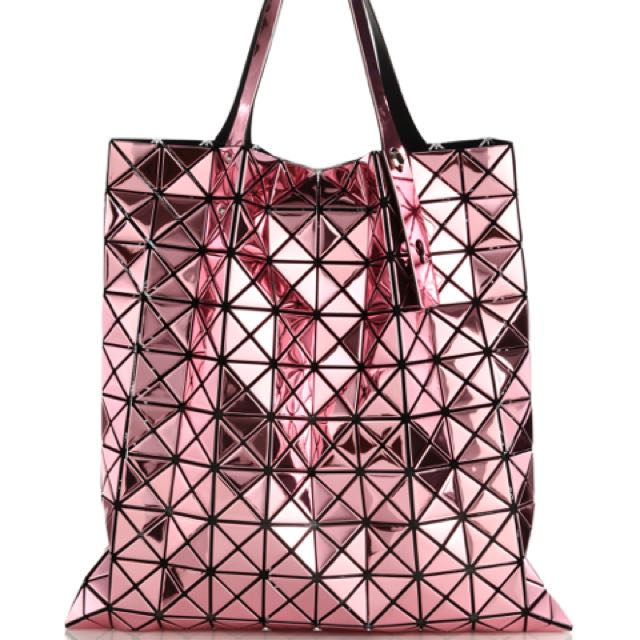 ISSEY MIYAKE Platinum Pink Baobab bag, Luxury, Bags & Wallets on Carousell