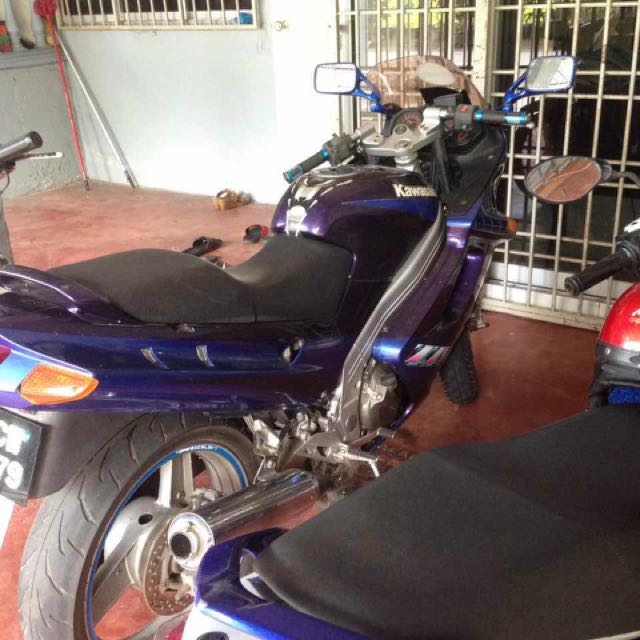 Kawasaki ZZR 250, Motorbikes on Carousell