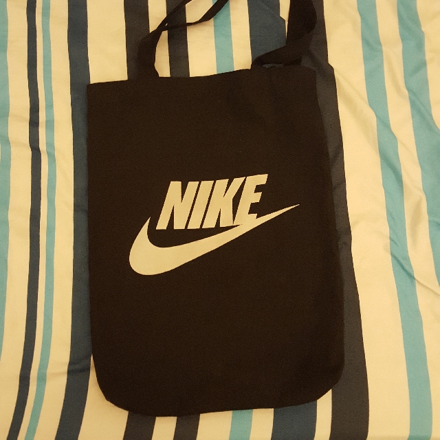 mens nike tote bag