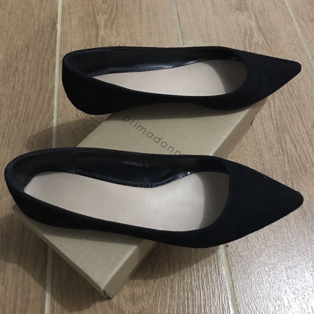 Primadonna Pointed Flats On Carousell