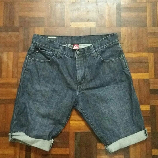 Quicksilver Original, Men's Fashion, Activewear on Carousell